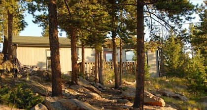 Wilderness Cabin on the Canyon