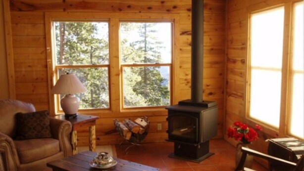 Uklassifisert bilde, 1 av 13, knapp
