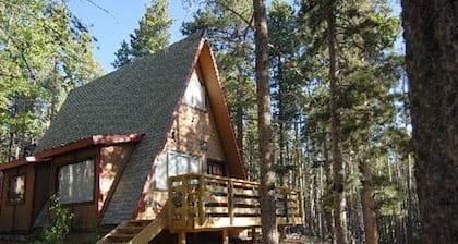 Secluded Chalet at Fawn Trail Junction