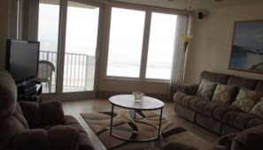 Huone | Oleskelualue | Televisio