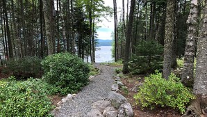 Property grounds - Windego Lodge (Oquossoc)