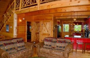 客房 | 客�廳 | 電視、DVD 播放機