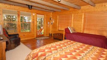 2 bedrooms, iron/ironing board