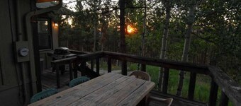 Sunrise Lodge