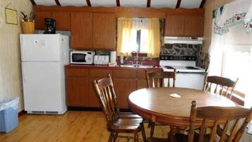 Room | In-room dining