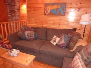 Zimmer | Wohnzimmer | Fernseher, DVD-Player