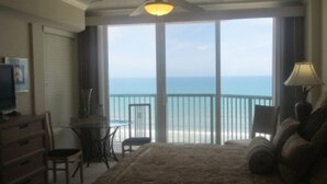 Room - Oceanfront Balcony  - 2 BR 2 BA - Di Mucci Twin Towers 1107 (Daytona Beach Shores)