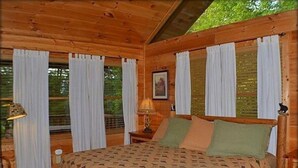 Room | 1 bedroom, iron/ironing board - Always Kiss Me Goodnight (Sevierville)