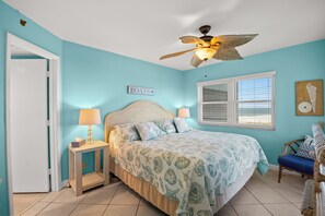 1 bedroom, iron/ironing board, free WiFi, bed sheets