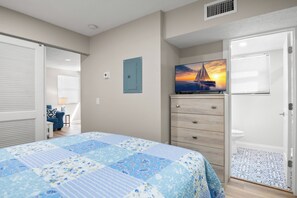 1 habitación, tabla de planchar con plancha, wifi gratis y ropa de cama 