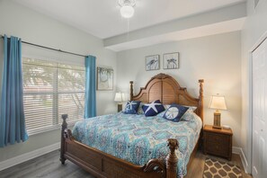 1 slaapkamer, een strijkplank/strijkijzer, internet, beddengoed