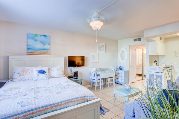 1 bedroom, iron/ironing board, free WiFi, bed sheets