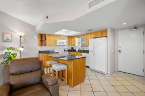 Interior - 🌅 Prime View Condo — Gulf Strand Resort, St. Pete Beach (St Pete Beach)