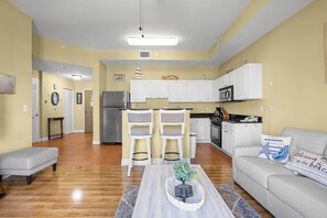 TV, DVD player - ♿ Madeira Bay Resort #402 – Spacious, Handicap-Friendly One-Bedroom Retreat Near the Beach (Madeira Beach)