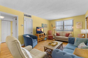 TV, DVD player