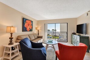 Flachbildfernseher, DVD-Player