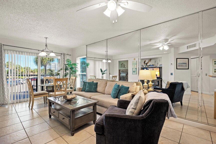 Gulf Strand Resort 205 1br 2ba - St. Pete Beach, FL
