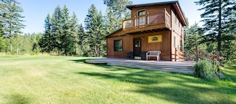 Conconully Cabin on 42 Private Acres Near Hiking!