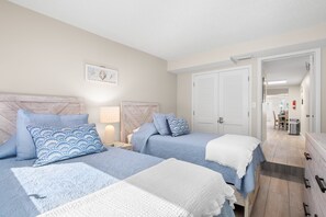 2 habitaciones, tabla de planchar con plancha y wifi gratis 