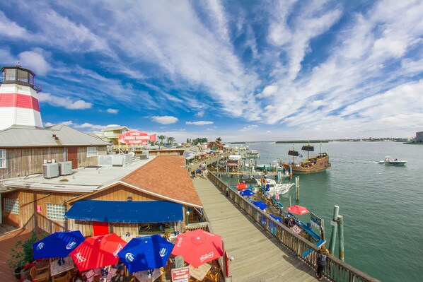 Unclassified image, 1 of 30, button