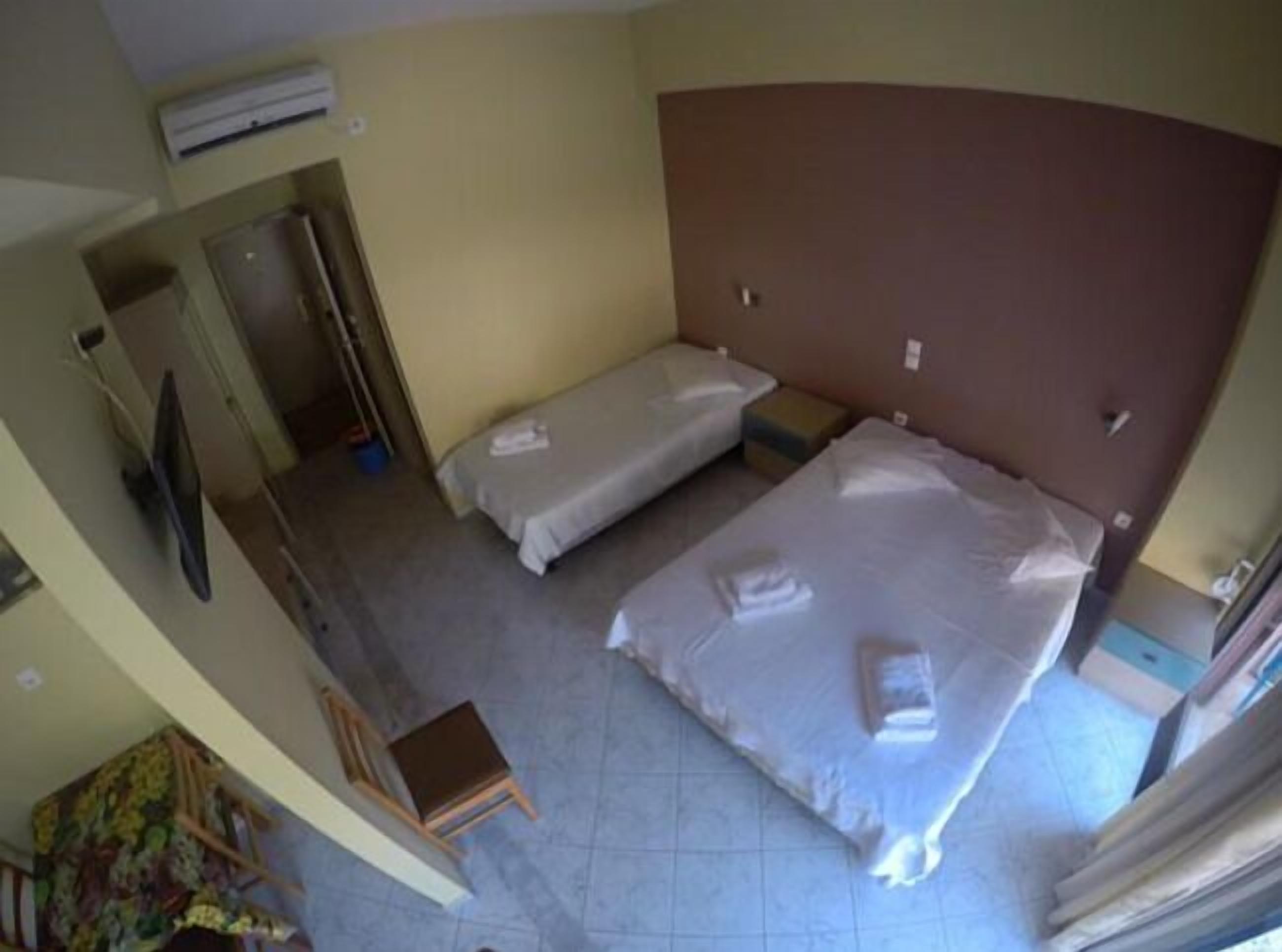 Apartment, 1 Bedroom, Mountain View | Free WiFi, bed sheets