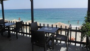Unclassified image, 3 of 27, button - Riviera Hotel (Kefalonia)