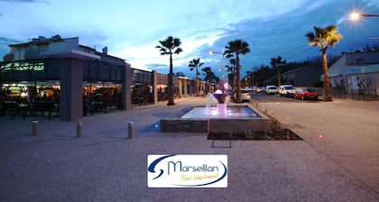 Location Appartement marseillan plage 4-5 pers,bord de mer.