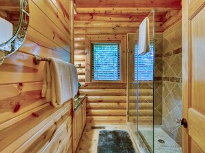 Shower, towels - Riverside Cabin w/Hot Tub-Arcade-2 Kitchens-Firepit (Pigeon Forge)