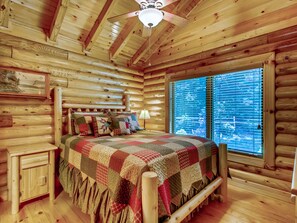 4 Schlafzimmer, Bügeleisen/Bügelbrett, kostenloses WLAN, Bettwäsche