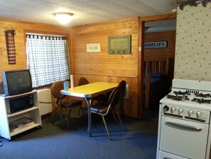 Interior - Cottage 3 is great for family , & fishing on Lake Osakis! (Osakis)