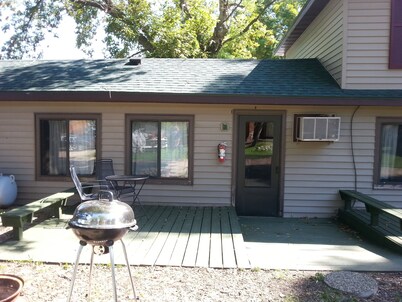 Cottage 3 is great for family , & fishing on Lake Osakis!
