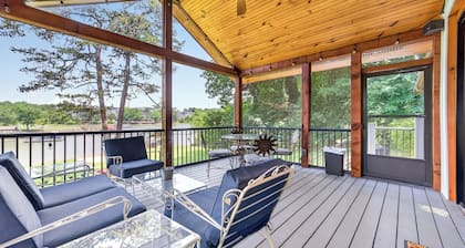 Queens Cove Cottage - Log Cabin w Private Dock - Lake Norman Vacation Rental