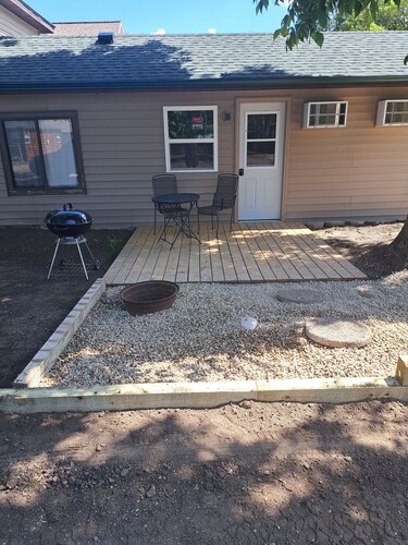 Cottage 5 is great for family gatherings, & fishing on Lake Osakis!