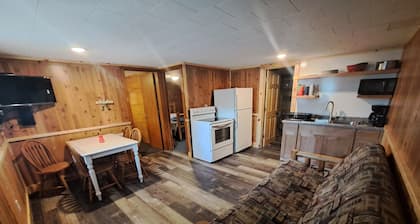 Cottage 5 is great for family gatherings, & fishing on Lake Osakis!