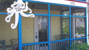 Exterior detail - Comfy, Cozy Beach Apartment for Two with Adjustable King Bed!!! (Tybee Island)