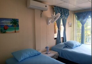 公寓, 厨房 | 高档床上用品、熨斗/熨衣板、免费 WiFi、床单