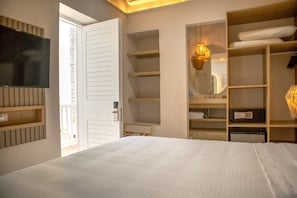 Premium bedding, minibar, in-room safe, blackout curtains - Hotel Casa La Mantilla by Faranda Boutique (Cartagena)