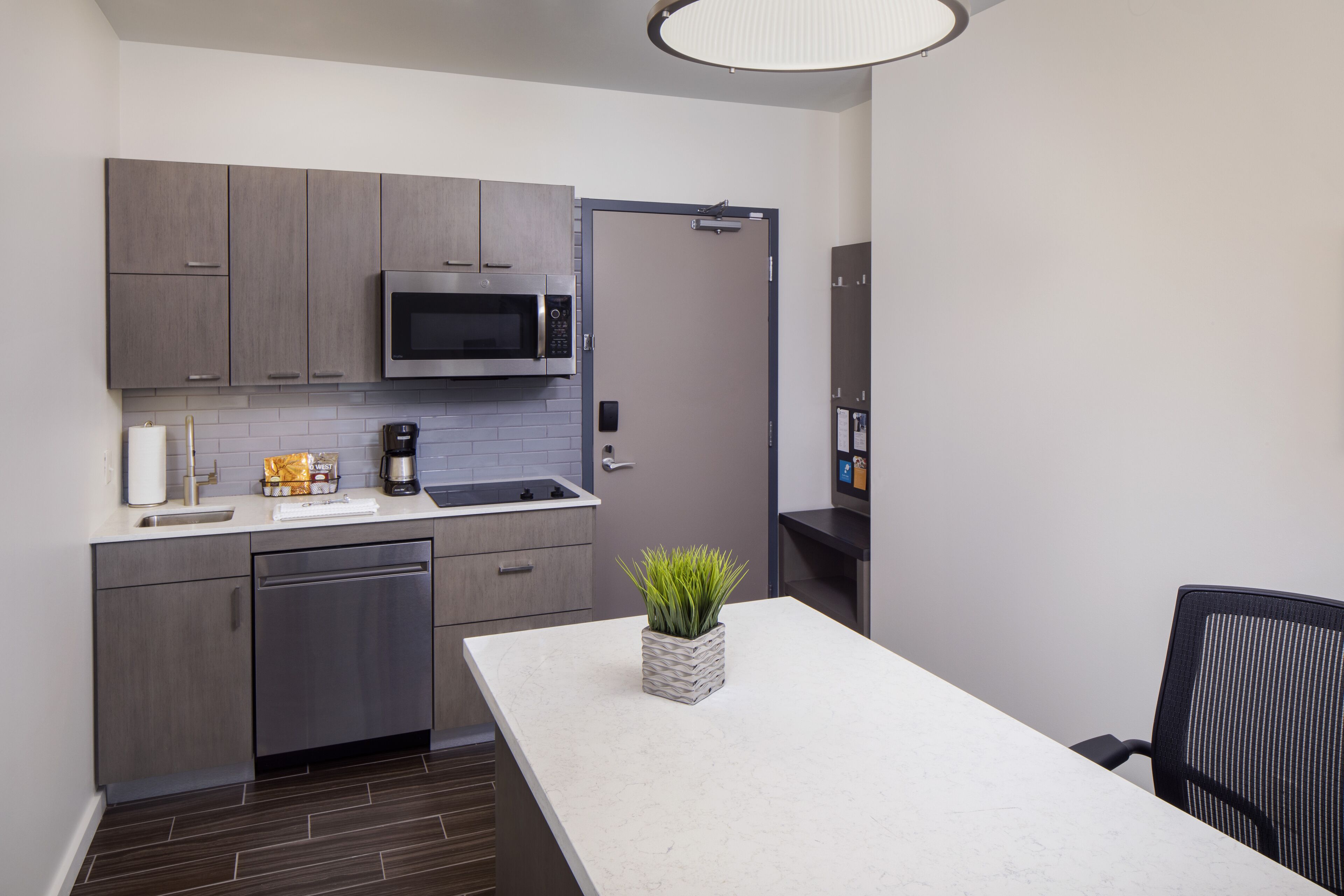 studio suite, 1 king bed with sofa bed | private kitchen | fridge, coffee/tea maker