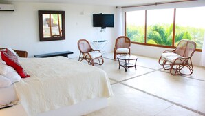 Suite Elite, pemandangan pantai | 13 kamar tidur, brankas, meja kerja, dan setrika/meja setrika