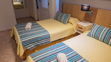 1 bedroom, in-room safe, soundproofing, free WiFi