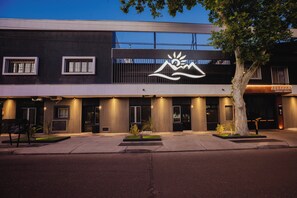 واجهة المنشأة