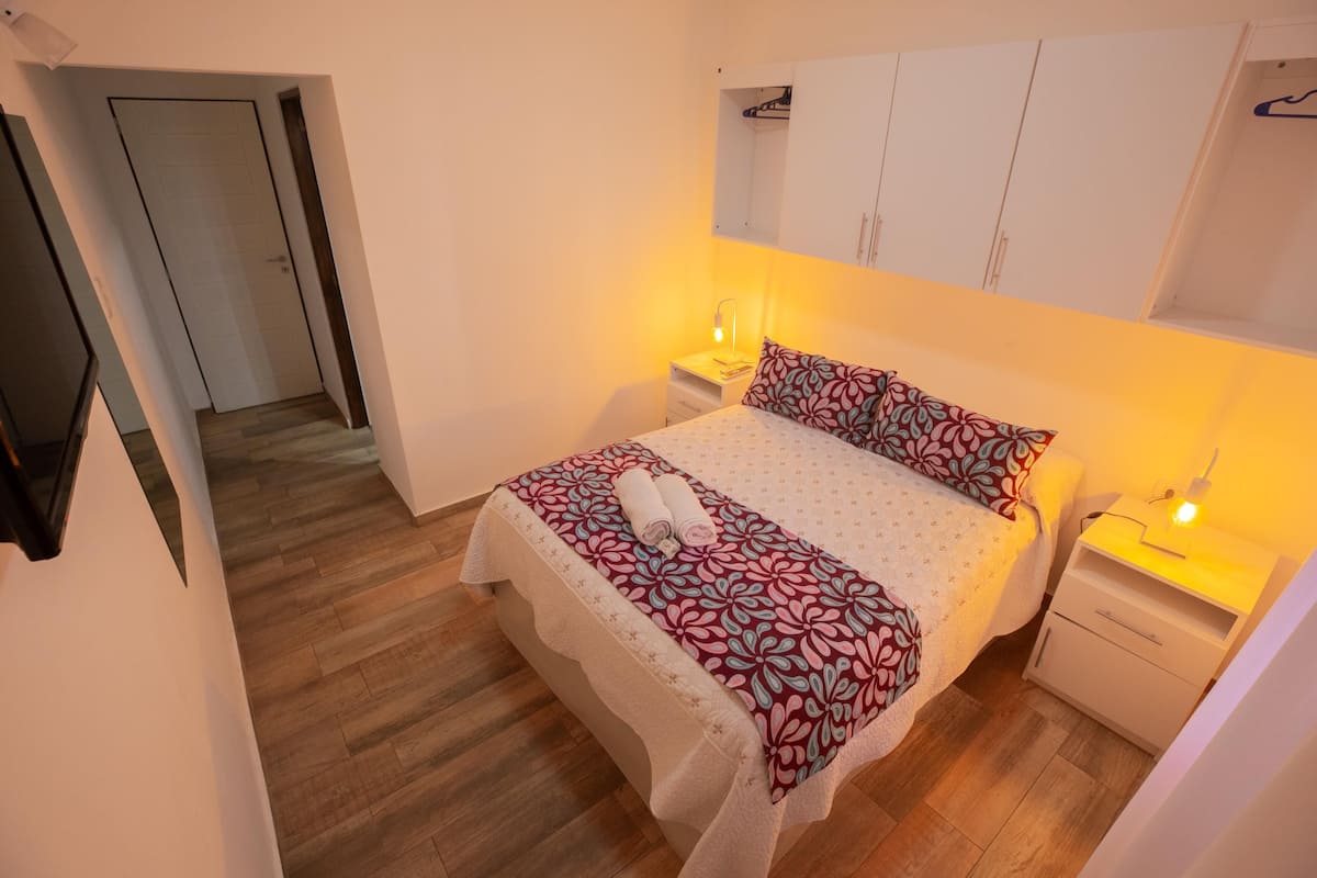 1 habitación, caja de seguridad en la habitación y insonorización