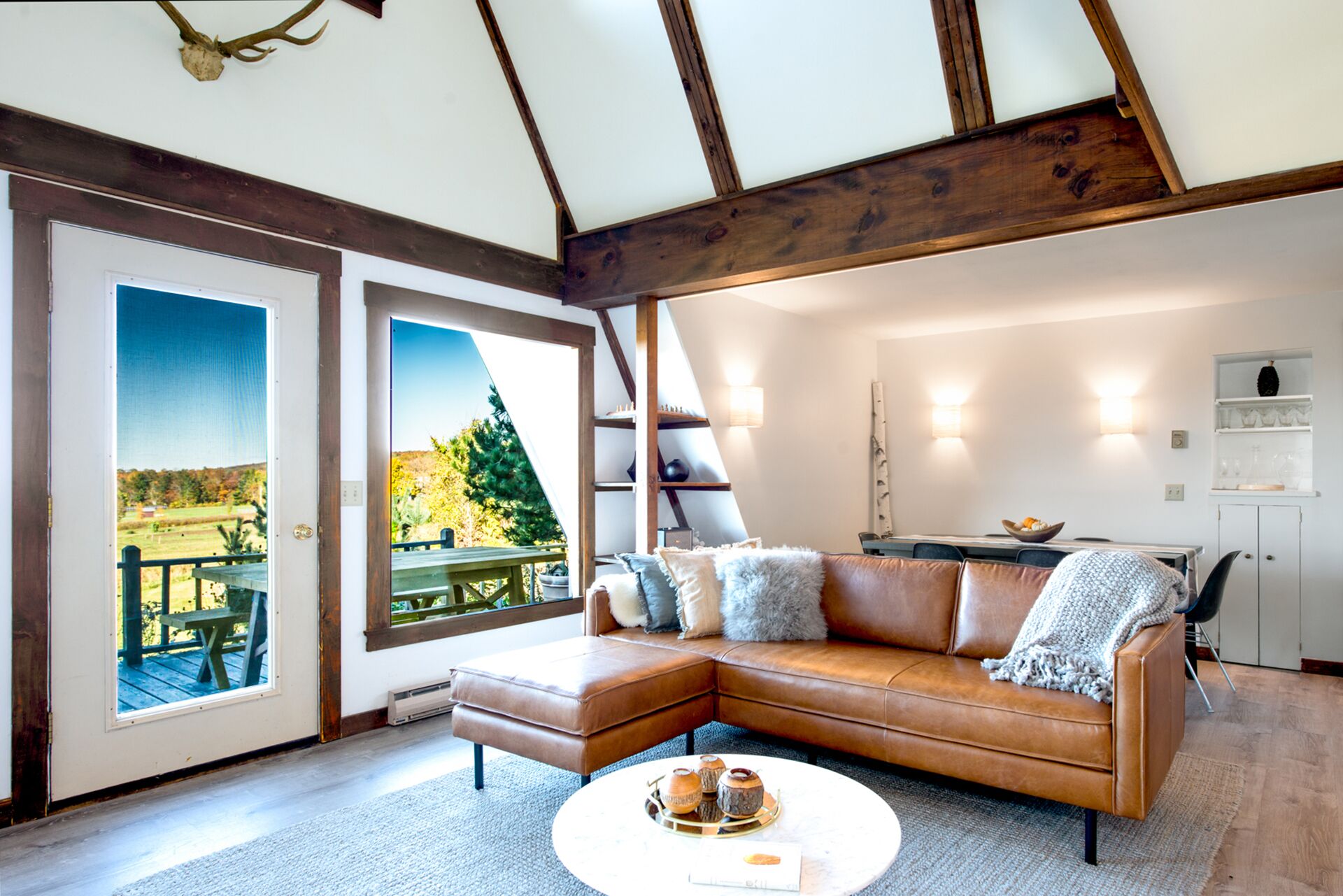 NEW! Luxe Lodge with Best Views, near Silver Lake + Woodstock