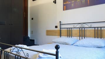 2 Schlafzimmer, Bügeleisen/Bügelbrett, Reisekinderbett, kostenloses WLAN