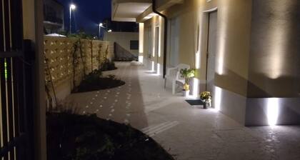 Penthouse neu 50 Meter vom Meer renoviert
