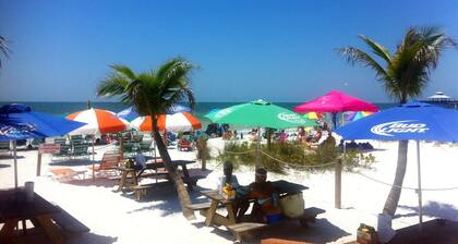 Cape Coralin unelmahuvila, oma uima-allas, poreallas, pääsy golfiin Meksikossa