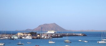 Casa Patio - Large vacation apartment with terrace and patio by the sea