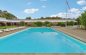 Udendørs pool, opvarmet pool