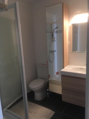 Haartrockner, Handtücher