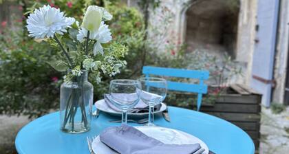 La Maison des Hautures, La Maison des Hautures: distinctive property near the amphitheater